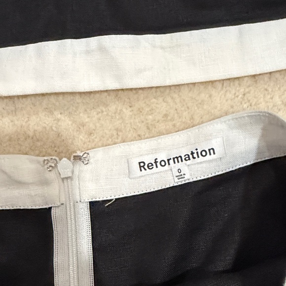 Reformation set - Picture 2 of 4